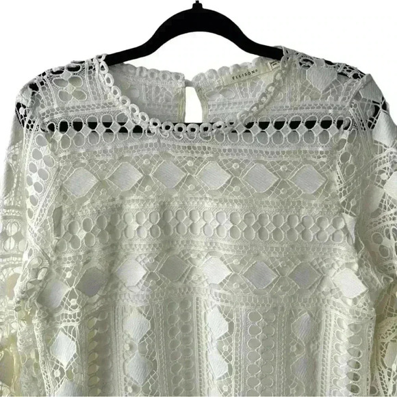 ELLISON Ivory Cream Boho Lace Crochet Bell Sleeve Top Women's Size Large - Picture 5 of 7
